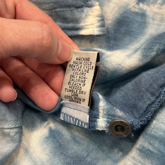 Ruff Hewn Tie Dye Button Down Shirt Blue &‎ White (Fits Like Small) - Picture 10 of 12